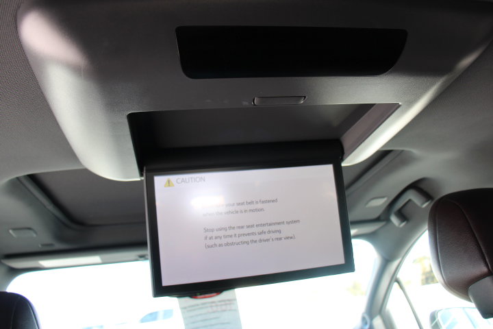 Certified 2023 Toyota Sienna Platinum image 14