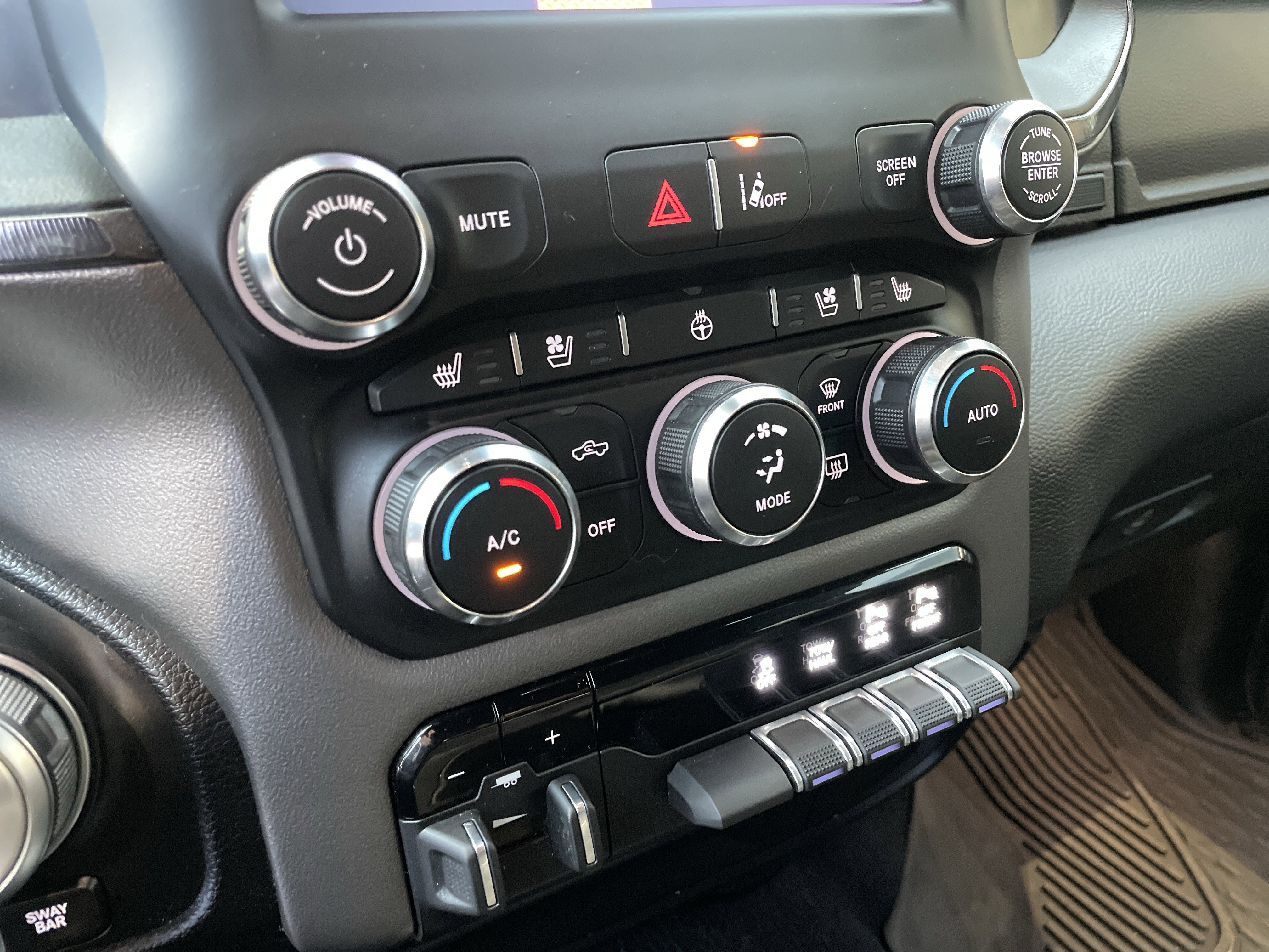 Used 2022 RAM 2500 Power Wagon w/ Level 2 Equipment Group image 28