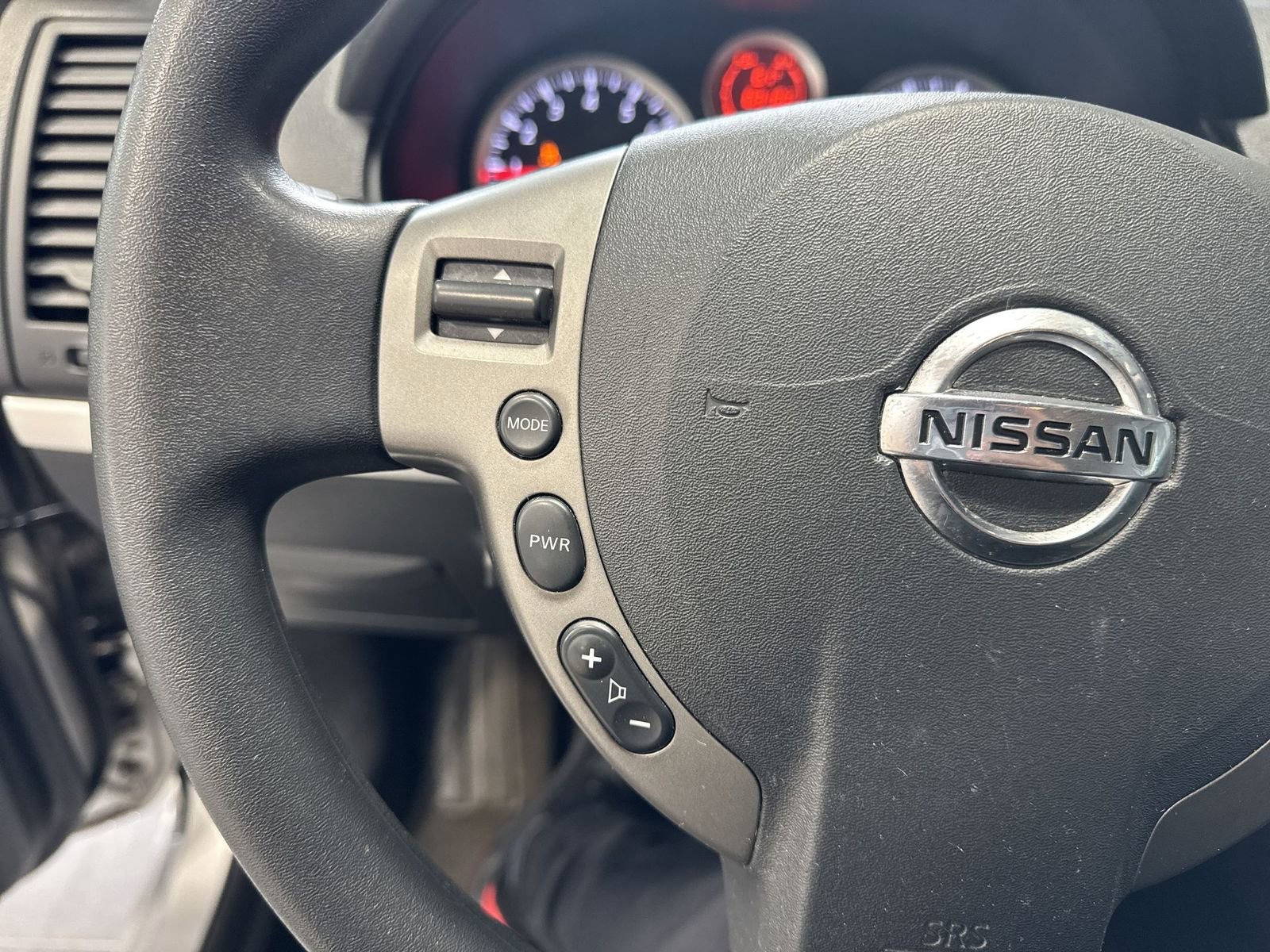 Used 2011 Nissan Sentra 2.0 SR FWD image 16