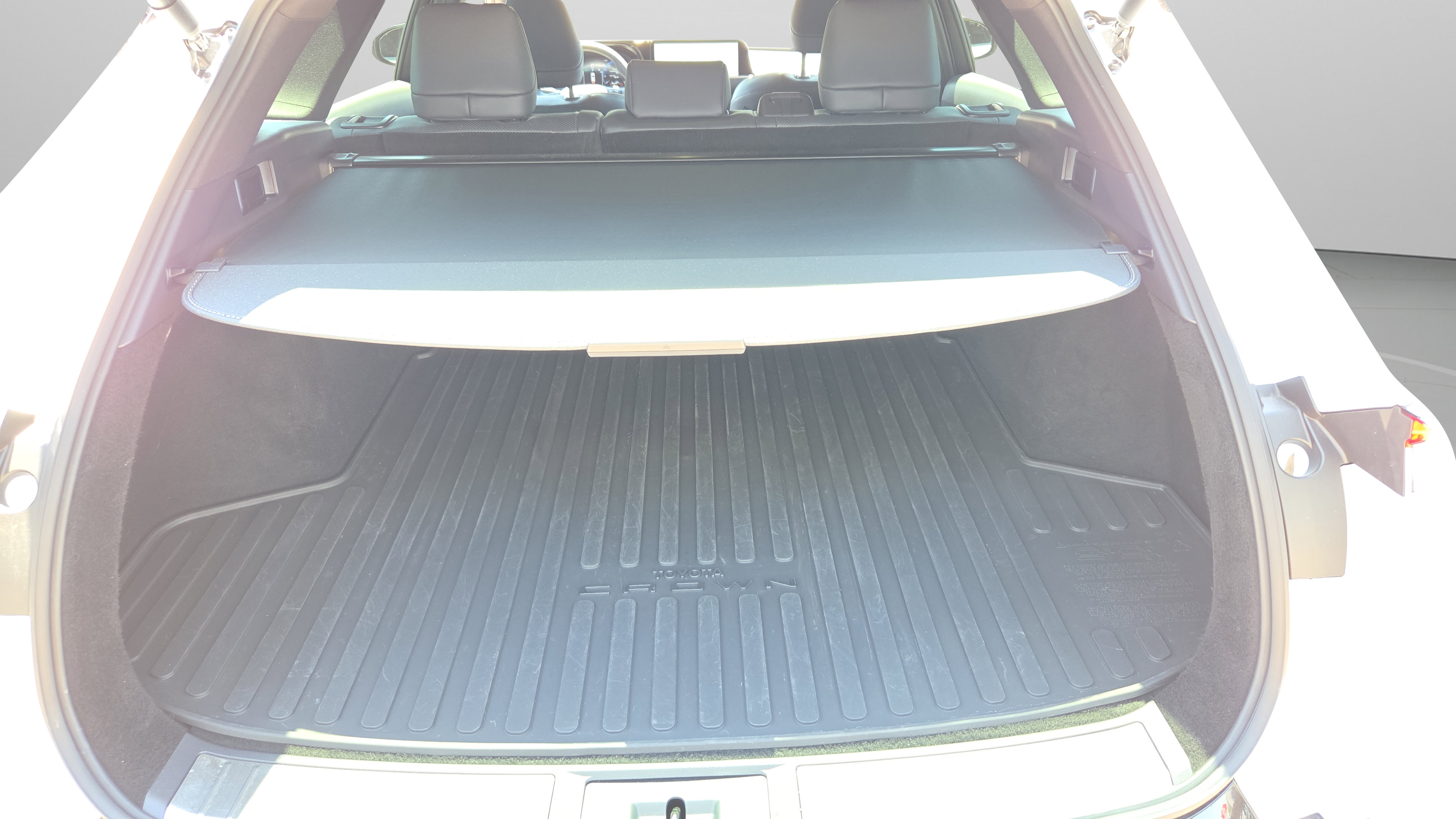 Certified 2025 Toyota Crown Signia AWD/4WD image 25