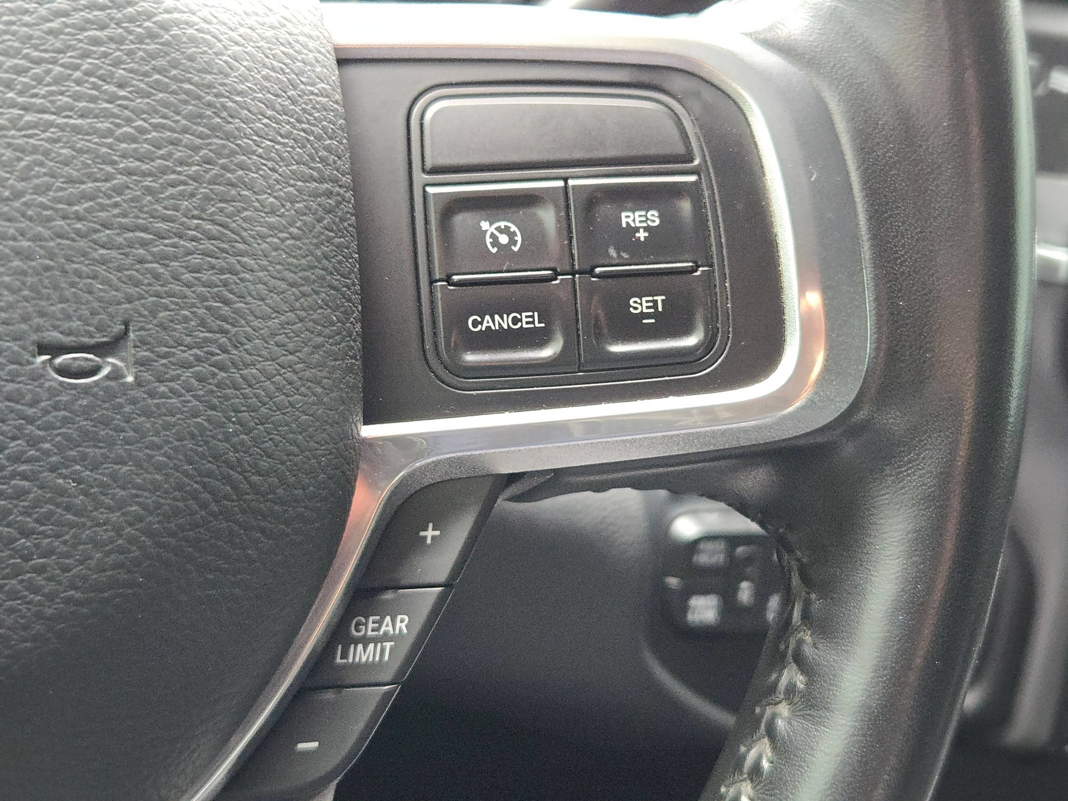 Used 2022 RAM 2500 Laramie w/ Night Edition AWD/4WD image 20