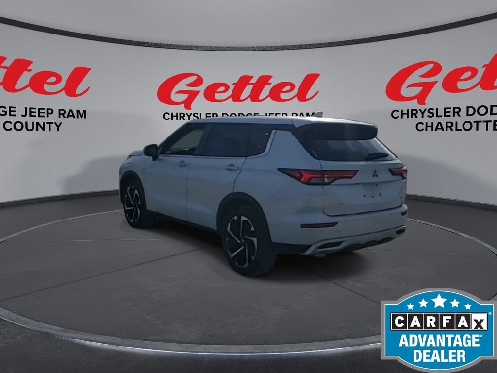 Used 2024 Mitsubishi Outlander SE image 7