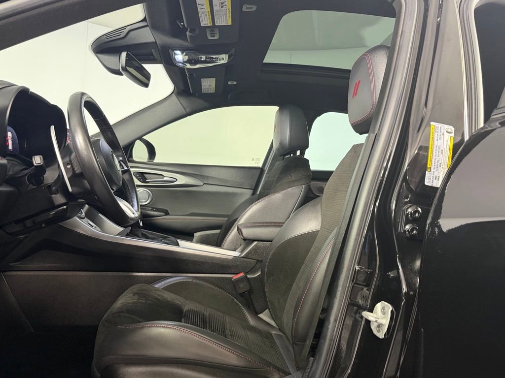Used 2024 Dodge Hornet R/T Plus image 21