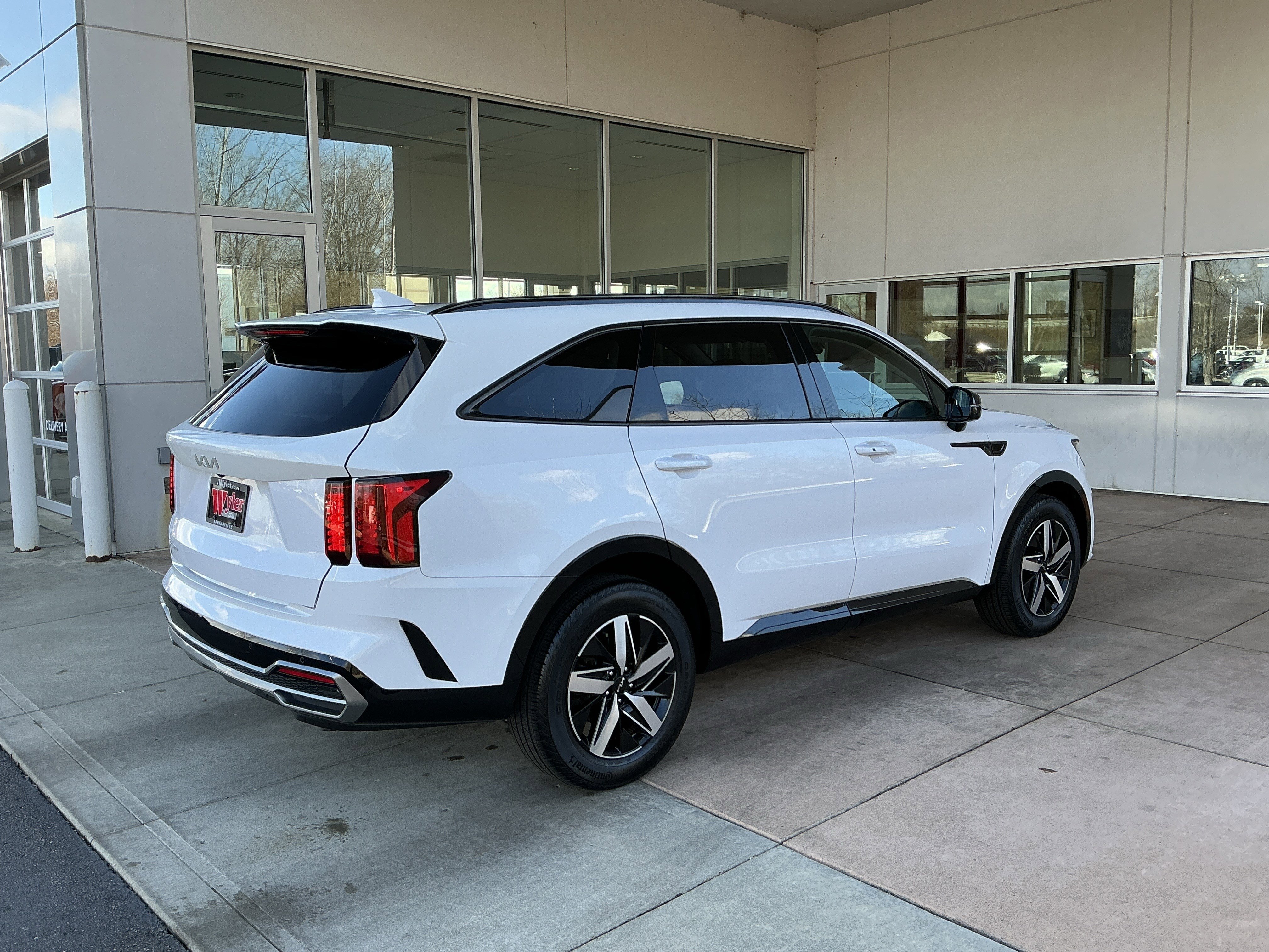 Used 2023 Kia Sorento EX w/ Panoramic Sunroof Package image 22