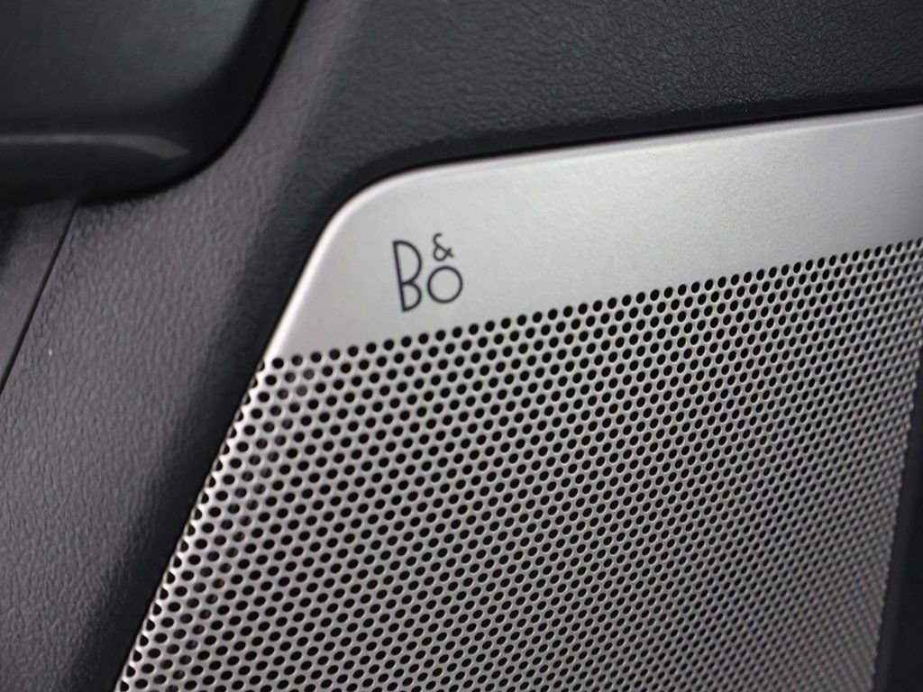 Used 2023 Ford F150 Lariat image 35