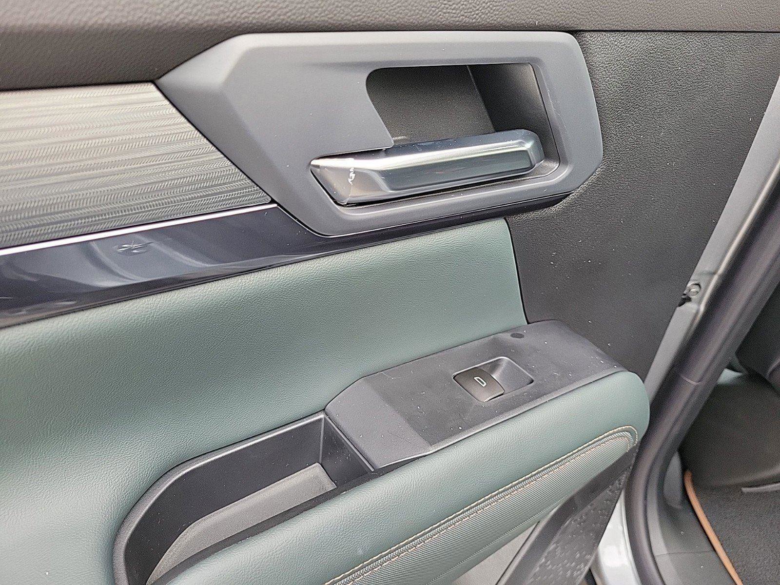 New 2026 GMC Terrain AT4 w/ Convenience Package III image 14