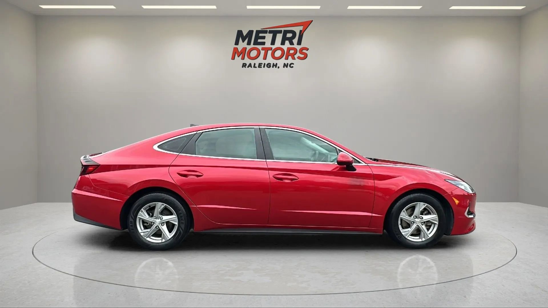 Used 2020 Hyundai Sonata SE w/ Cargo Package image 3