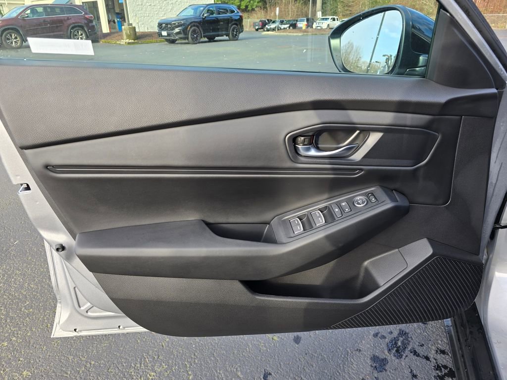 Certified 2025 Honda Accord SE image 10