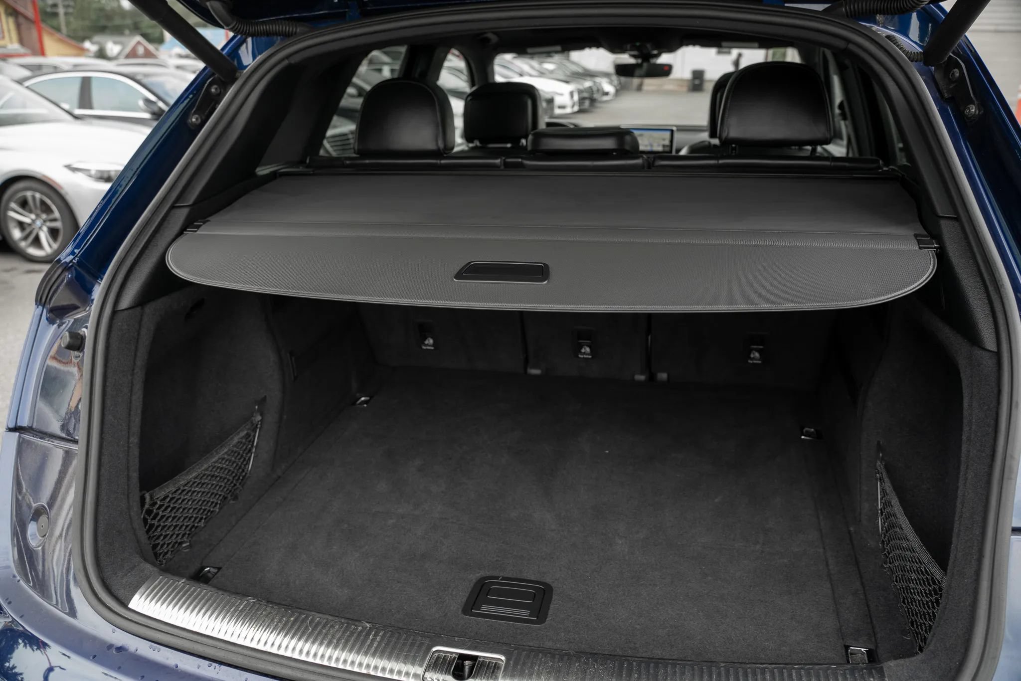 Used 2019 Audi SQ5 Premium Plus w/ Premium Plus Package AWD/4WD image 11
