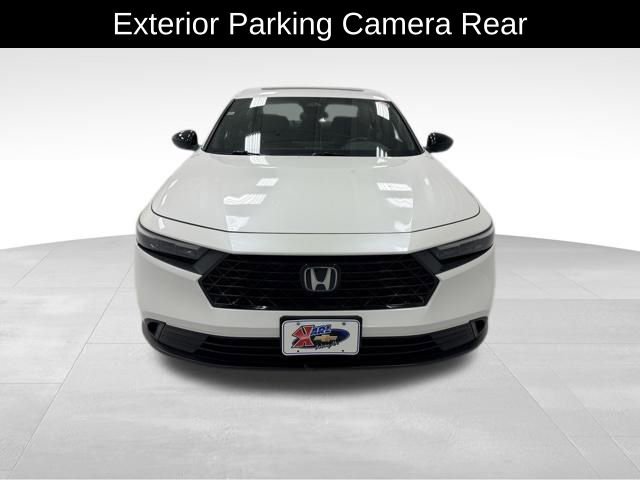 Used 2023 Honda Accord Sport image 9