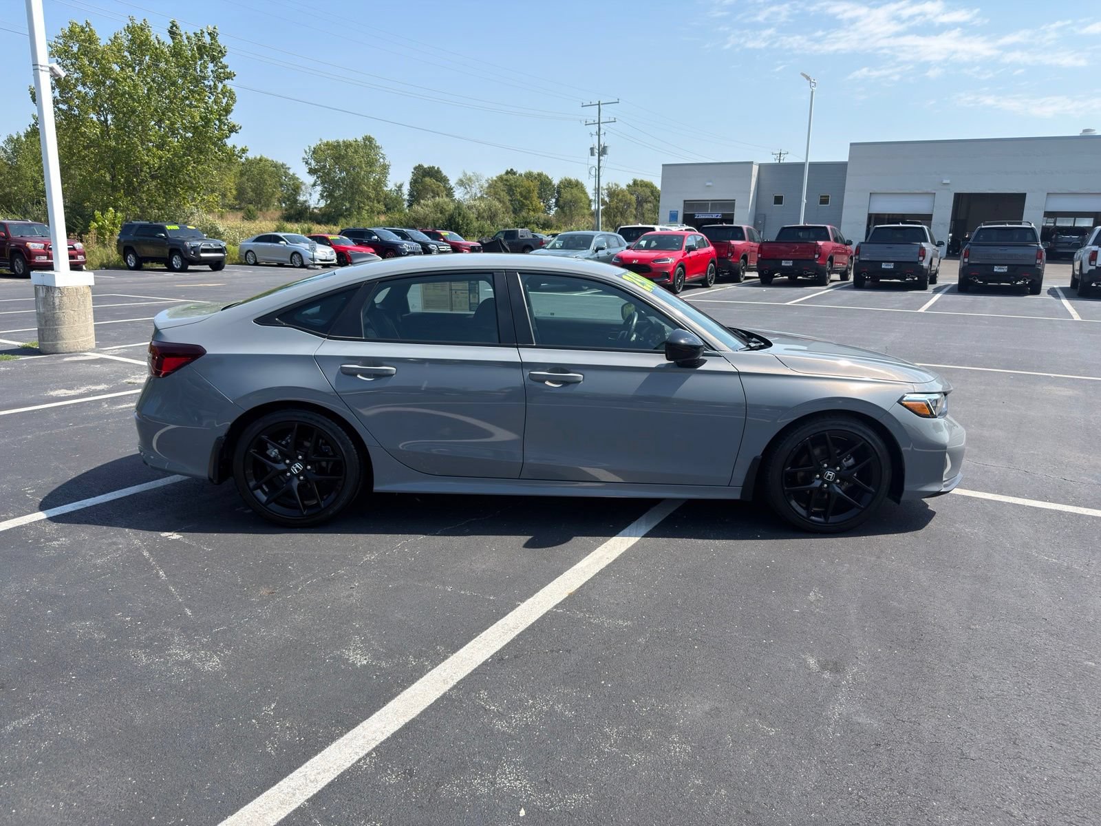 Used 2025 Honda Civic Sport image 7