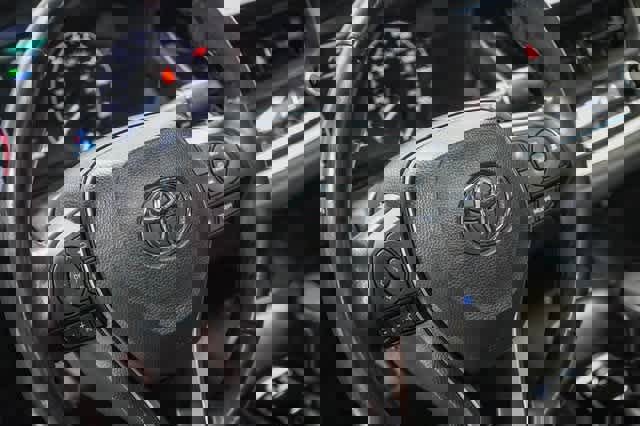 Certified 2024 Toyota Corolla SE image 22