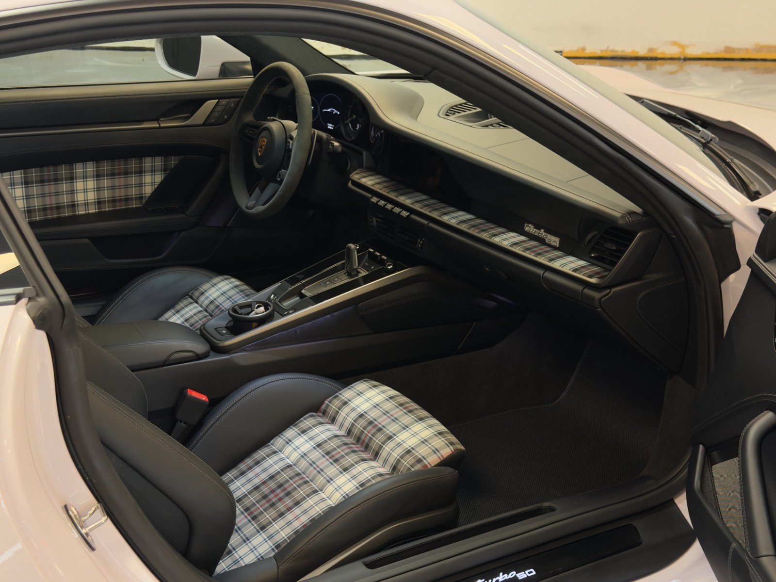 Used 2025 Porsche 911 Turbo S AWD/4WD image 23