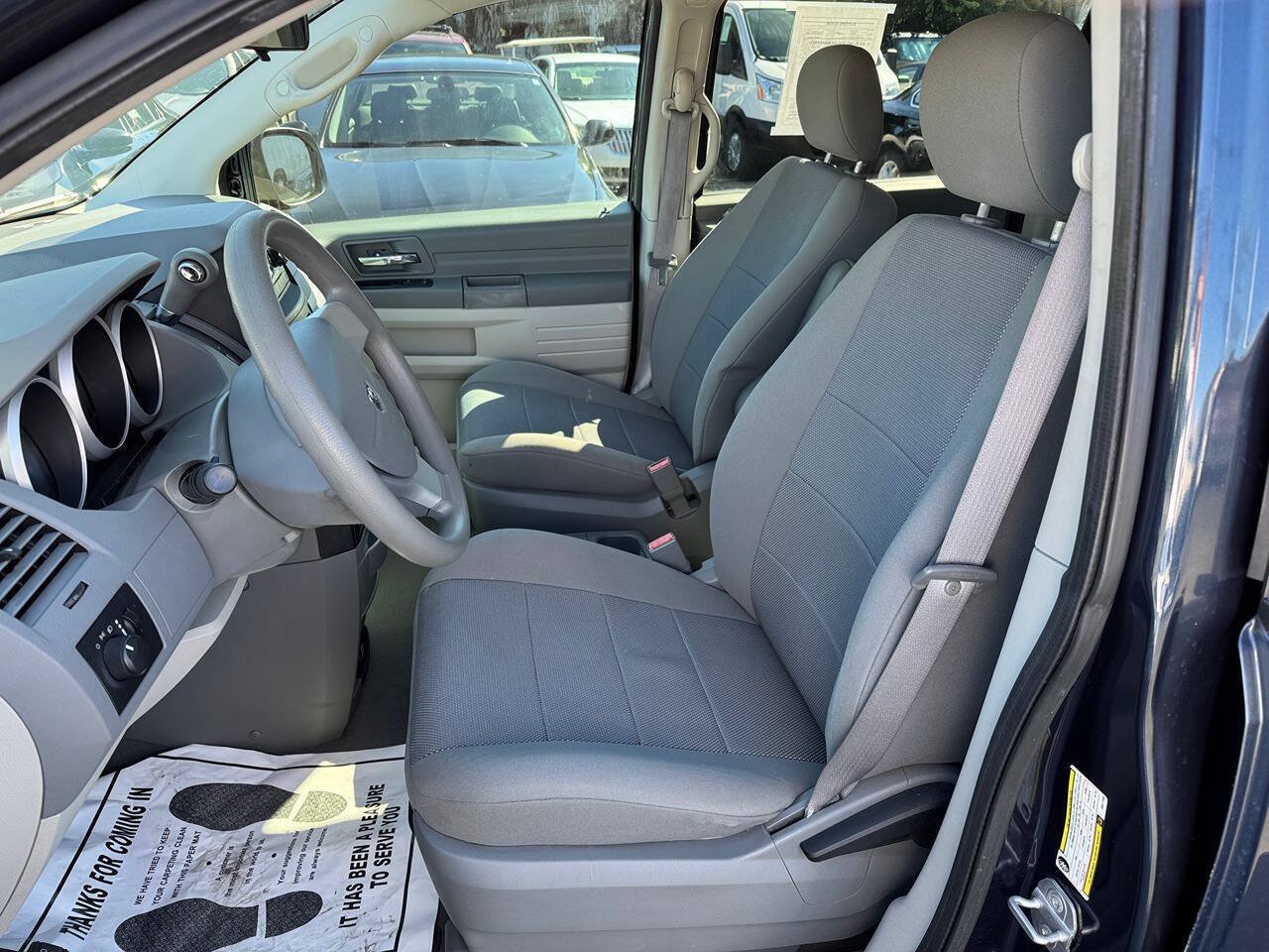 Used 2009 Dodge Grand Caravan SE w/ Climate Group FWD image 13