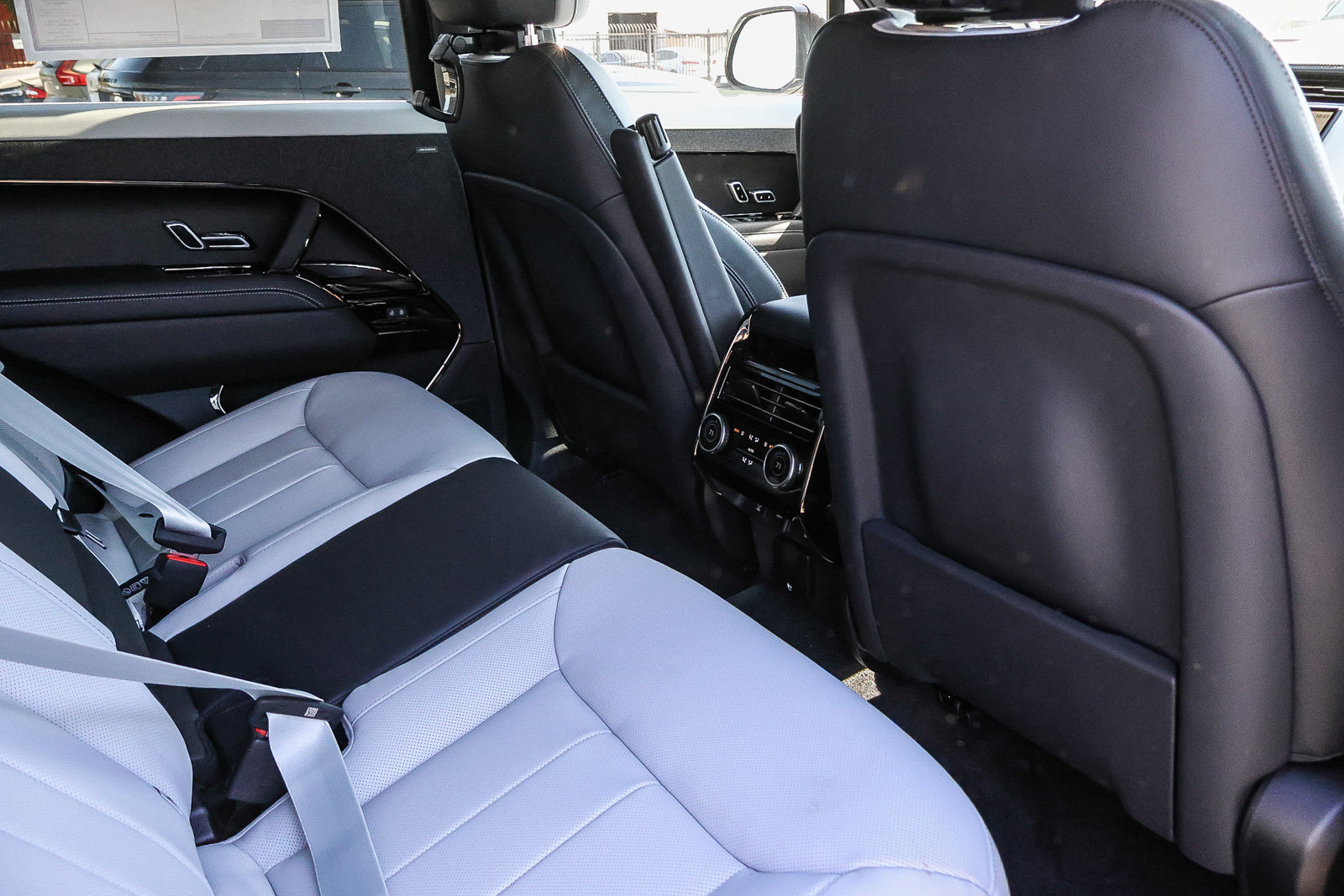 New 2027 Land Rover Range Rover Sport Battersea AWD/4WD image 18
