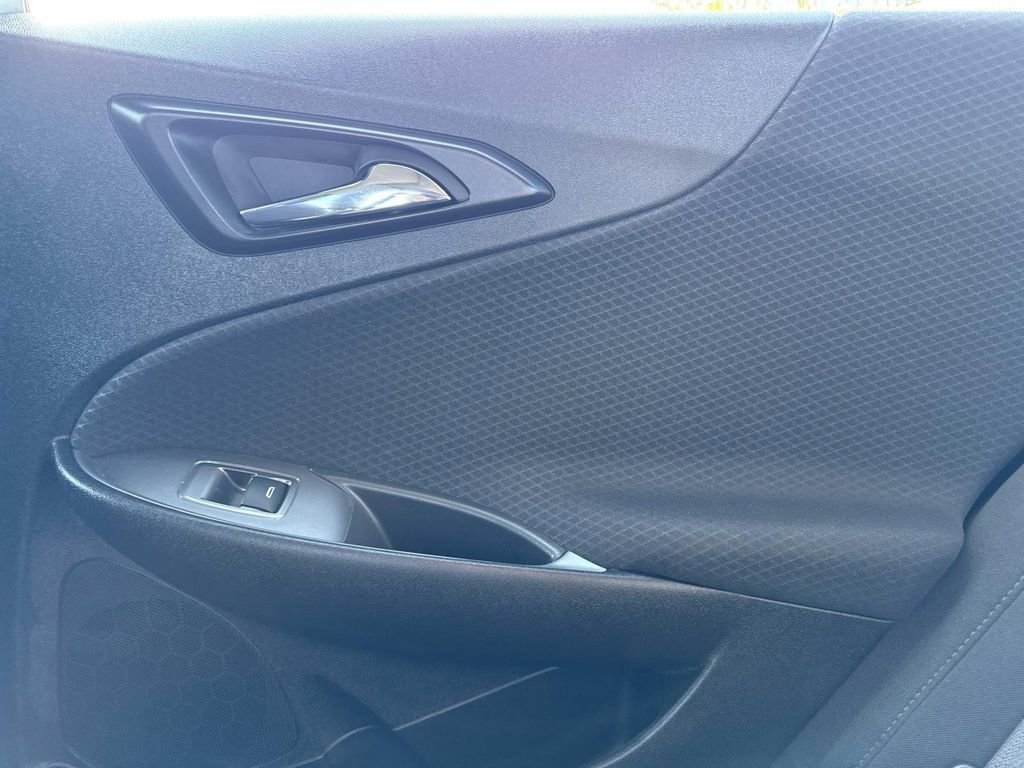 Used 2024 Chevrolet Malibu LT image 15