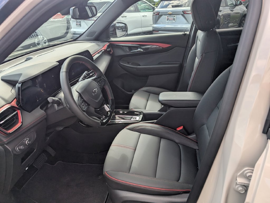 New 2026 Chevrolet TrailBlazer RS w/ Convenience Package FWD image 15