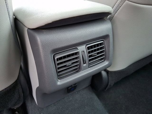 Certified 2022 Toyota Camry XSE FWD image 11