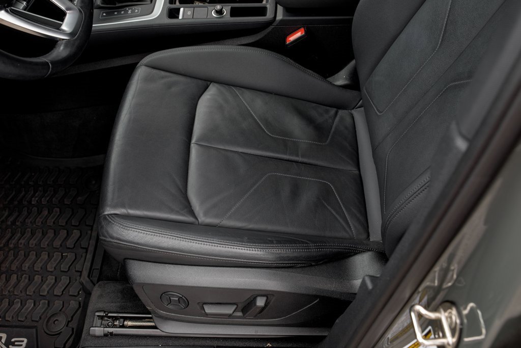 Used 2020 Audi Q3 2.0T Premium w/ Convenience Package image 30