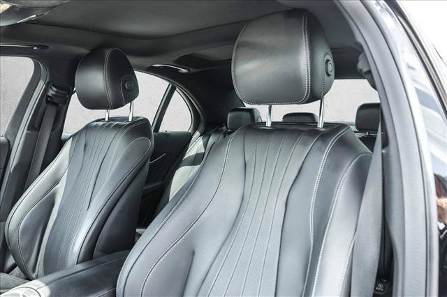 Used 2023 Mercedes-Benz E 350 4MATIC Sedan image 12