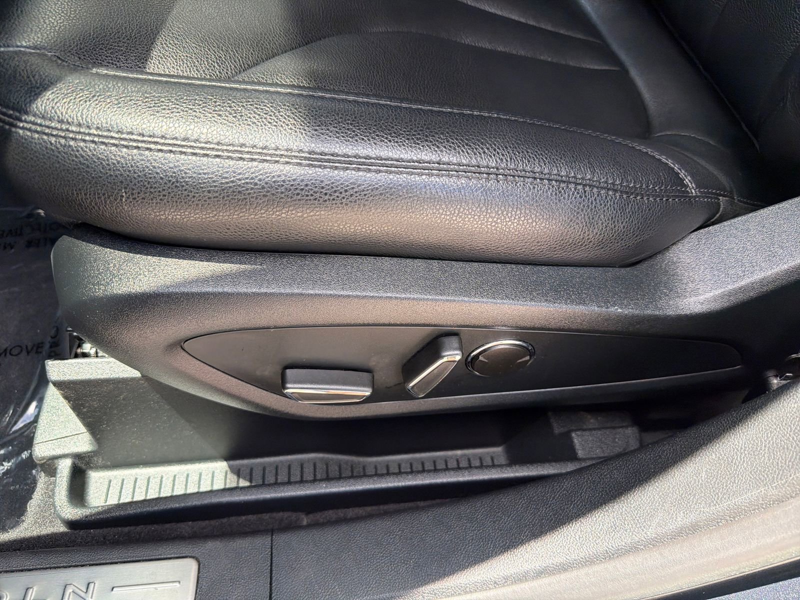 Used 2022 Lincoln Nautilus FWD image 31