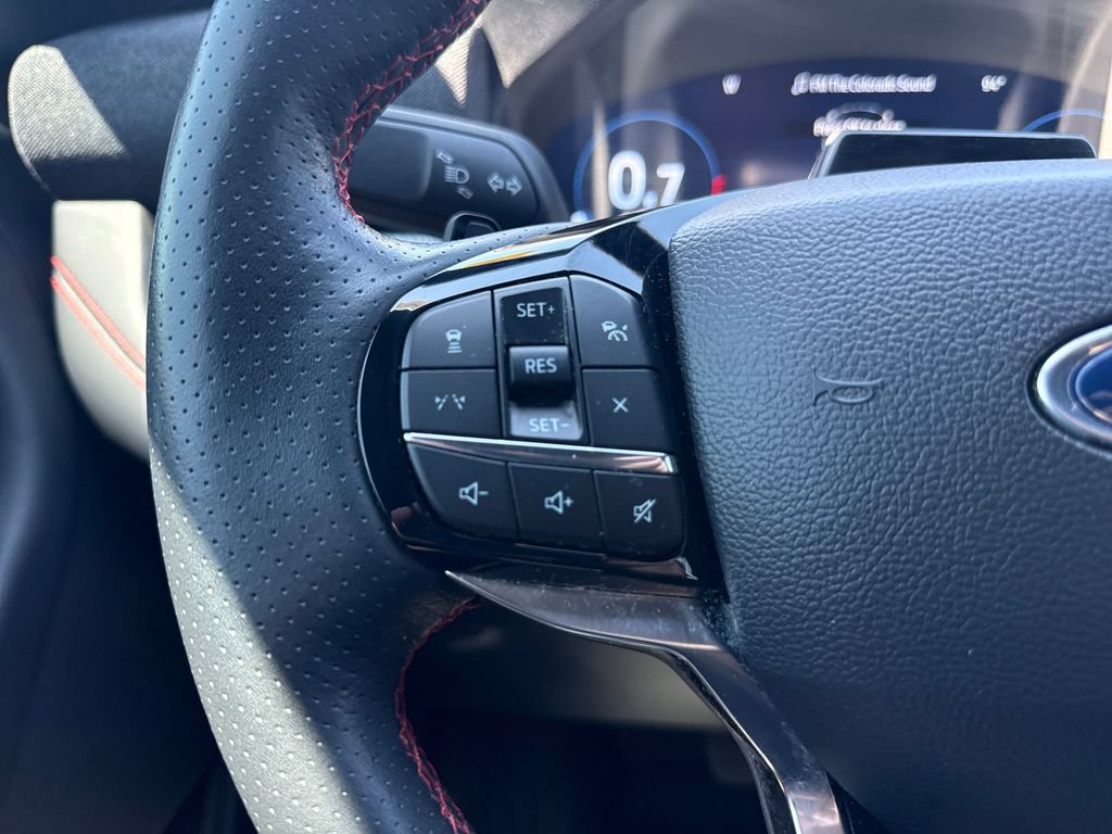 Used 2025 Ford Explorer ST w/ Sun And Sound Package AWD/4WD image 15
