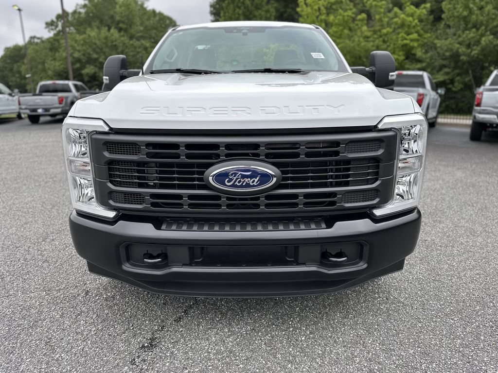 New 2025 Ford F250 XL RWD video 2