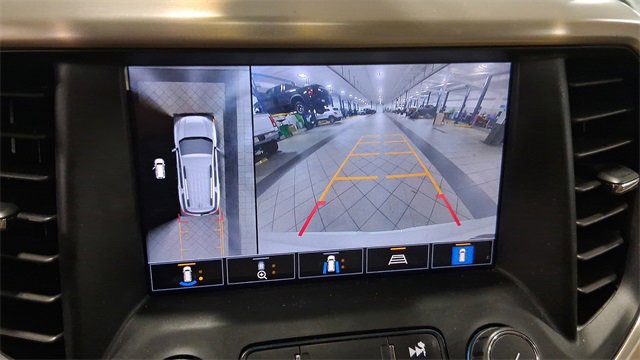 Used 2022 GMC Acadia Denali w/ Denali Technology Package image 30
