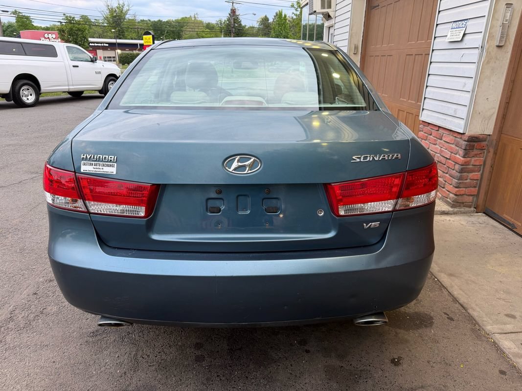 Used 2006 Hyundai Sonata V6 FWD image 4