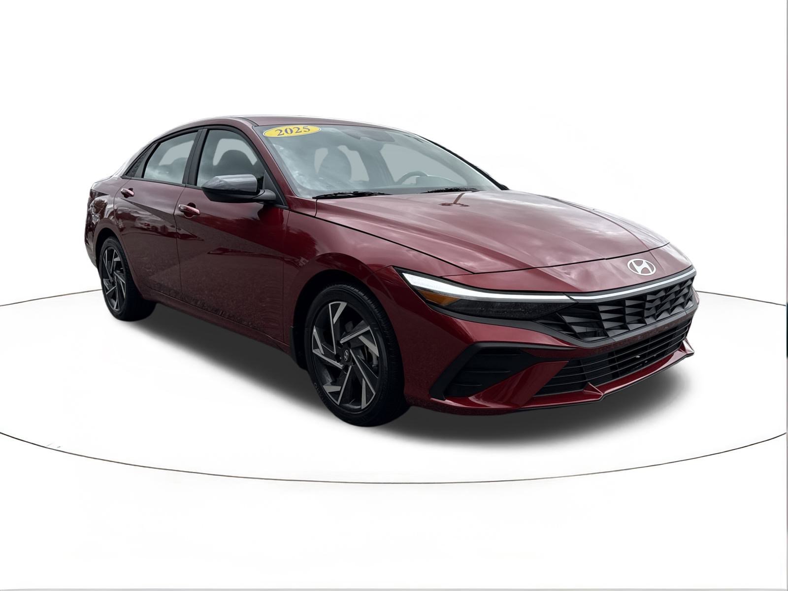 Certified 2025 Hyundai Elantra Sport image 1