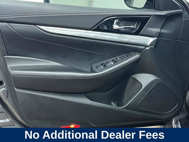 Used 2020 Nissan Maxima 3.5 SV w/ Floor Mat Group FWD image 14