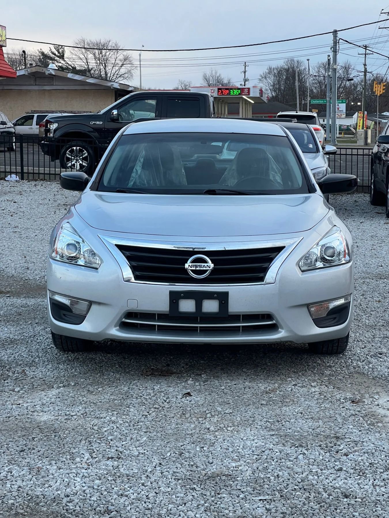 Used 2015 Nissan Altima 2.5 S w/ Power Driver Seat Package image 2