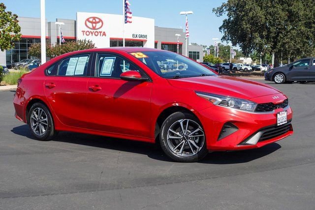 Used 2023 Kia Forte LXS w/ LXS Technology Package image 7