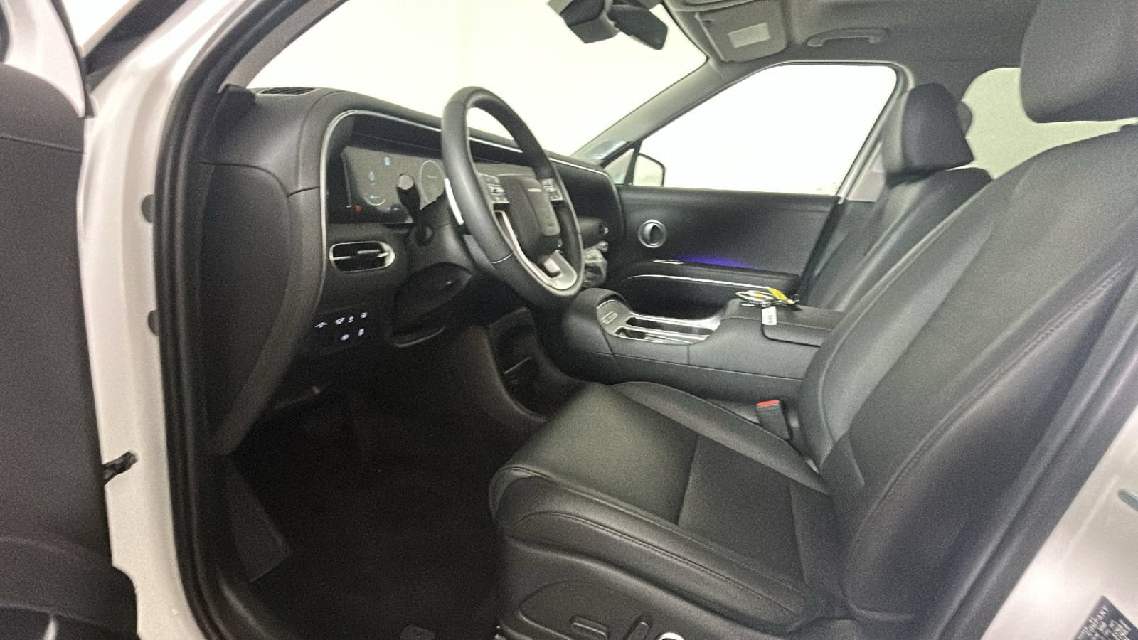 Certified 2026 Hyundai Palisade Limited AWD/4WD image 12