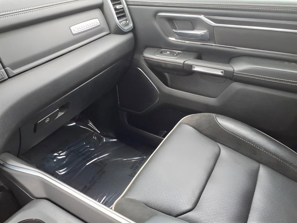 Used 2024 RAM 1500 Laramie image 18