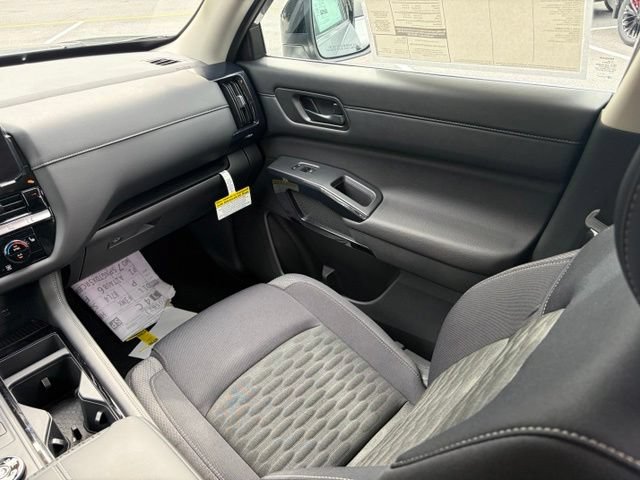 New 2026 Nissan Pathfinder SV w/ Cargo Package AWD/4WD image 35
