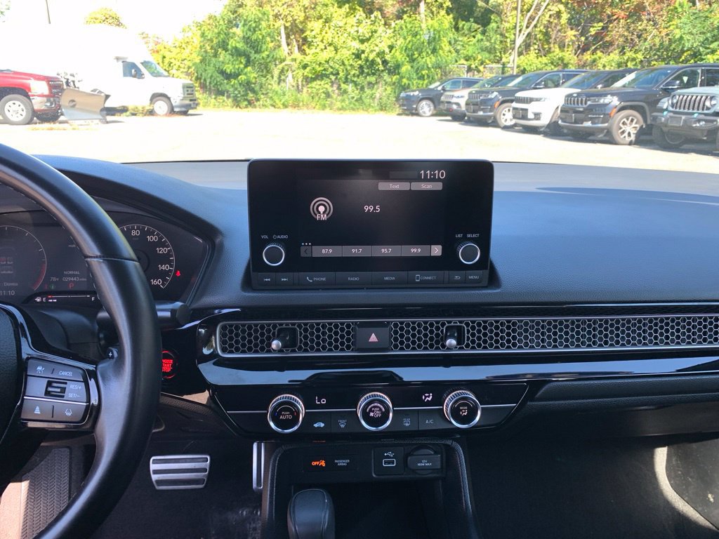 Used 2024 Honda Civic Sport image 17