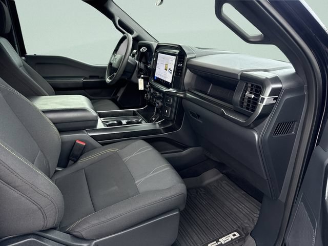 Used 2025 Ford F150 STX w/ Equipment Group 200A RWD image 18