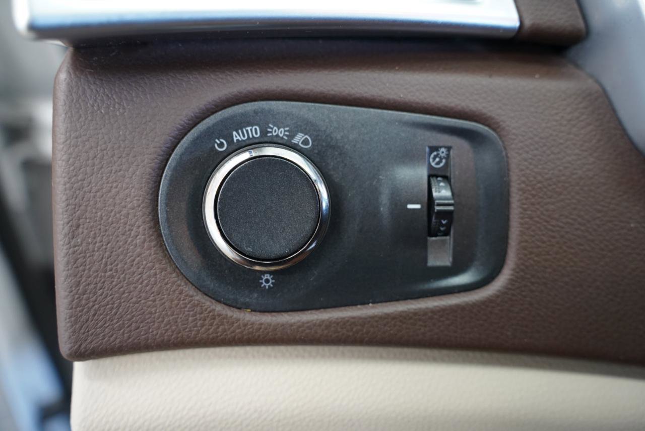 Used 2016 Cadillac SRX Luxury FWD image 22