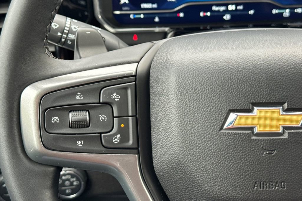 Used 2025 Chevrolet Silverado 1500 LTZ w/ LTZ Premium Package AWD/4WD image 28