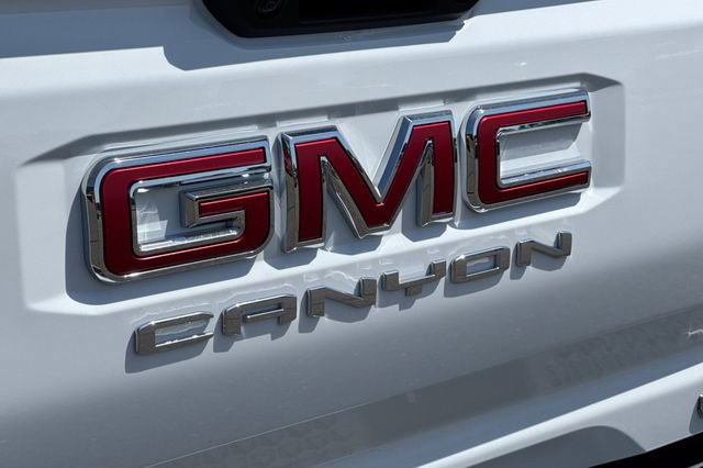 New 2026 GMC Canyon Elevation w/ Convenience Package RWD image 32