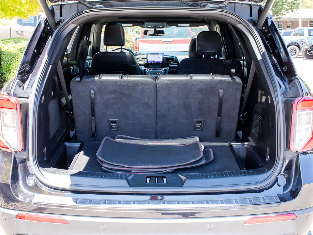 Used 2022 Ford Explorer ST-Line w/ Class IV Trailer Tow Package AWD/4WD image 24