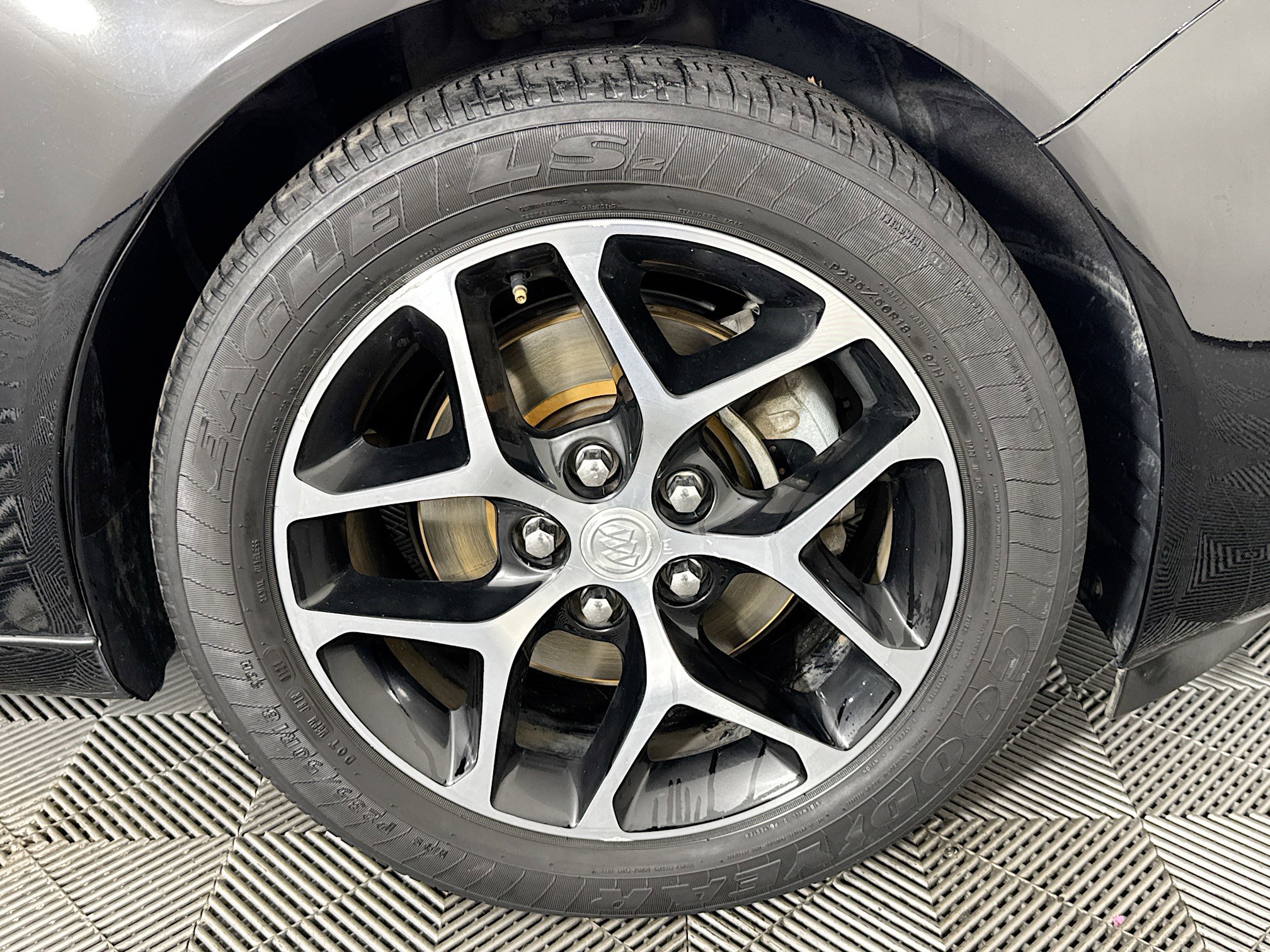 Used 2017 Buick Regal Sport Touring FWD image 30