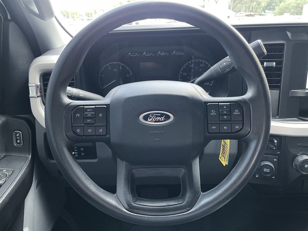 Used 2024 Ford F250 XL AWD/4WD image 26