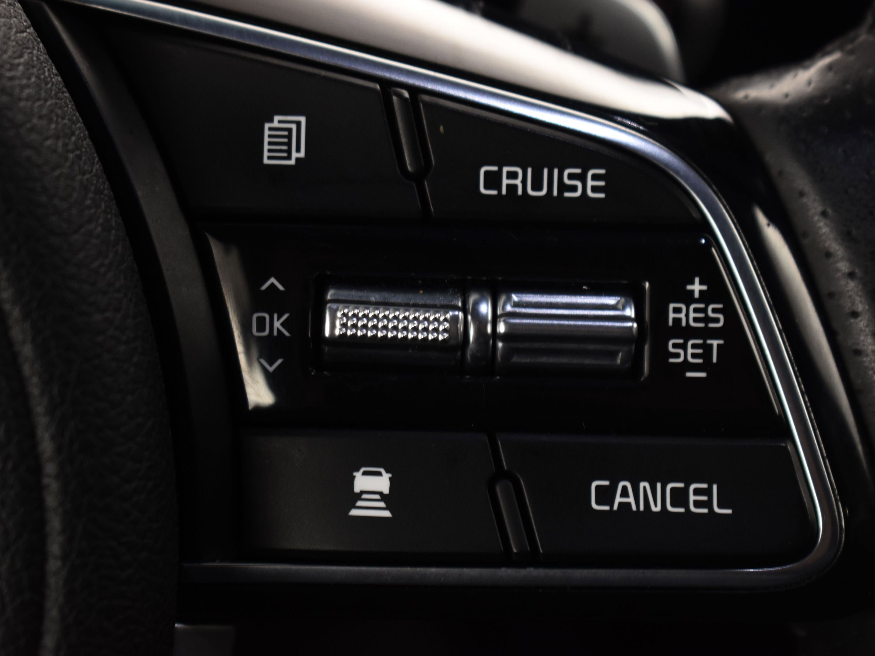 Used 2022 Kia Sportage Nightfall Edition w/ Nighfall AWD Premium Package image 23