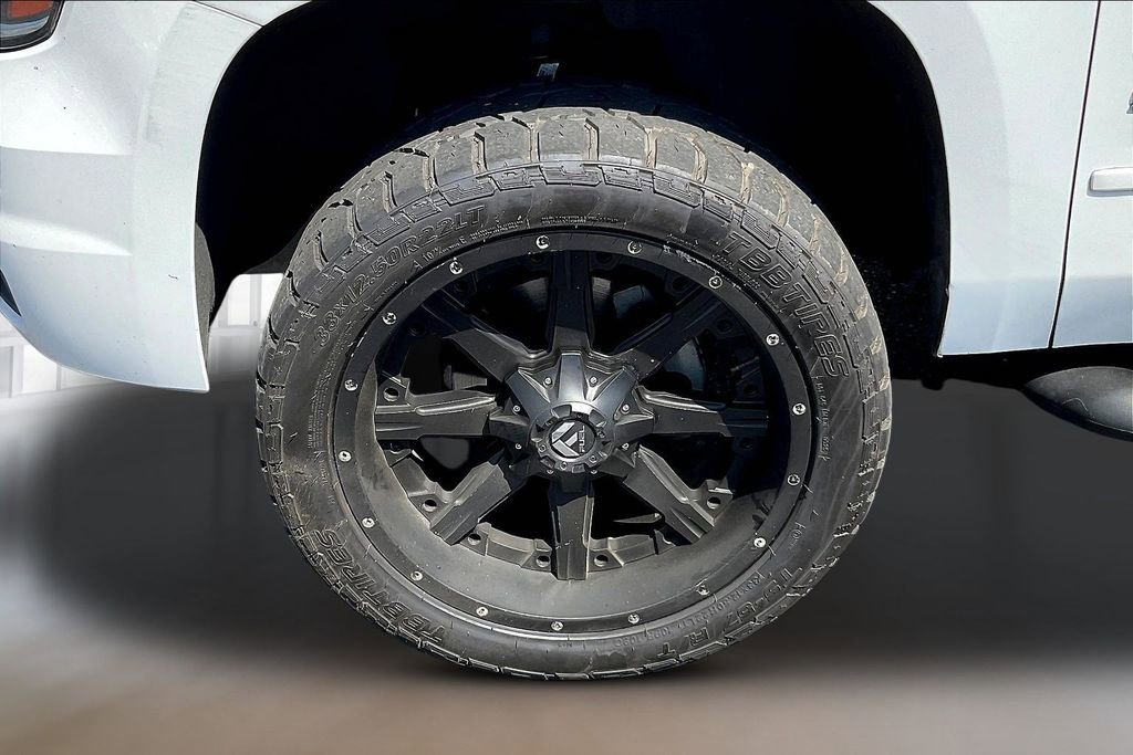 Used 2018 Chevrolet Suburban LT AWD/4WD image 34