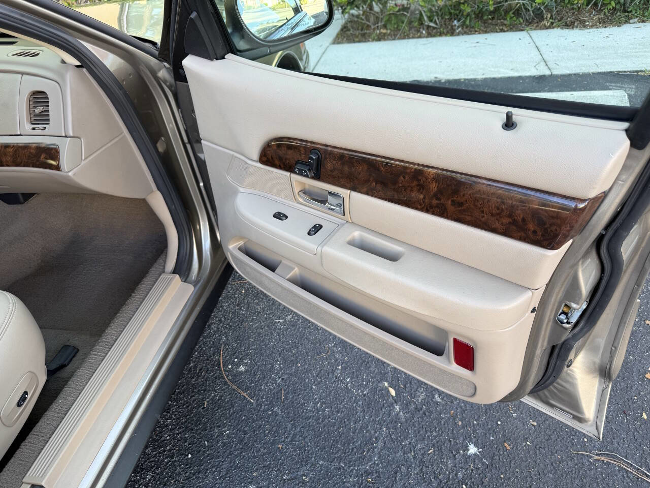 Used 2005 Mercury Grand Marquis LS RWD image 17