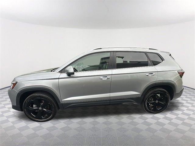 Used 2025 Volkswagen Taos SEL
