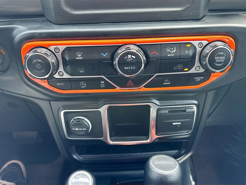 Used 2022 Jeep Gladiator Sport image 17