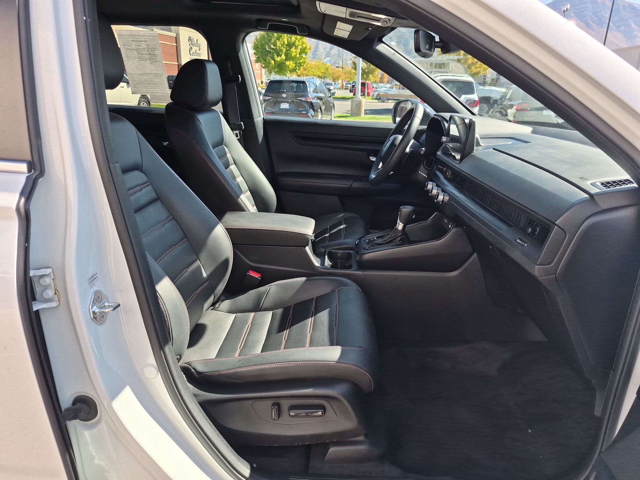 Used 2024 Honda CR-V Sport-L image 32